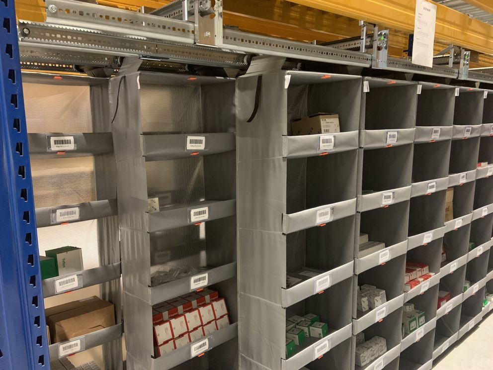 A Storeganizer installation for DSV in their warehouse